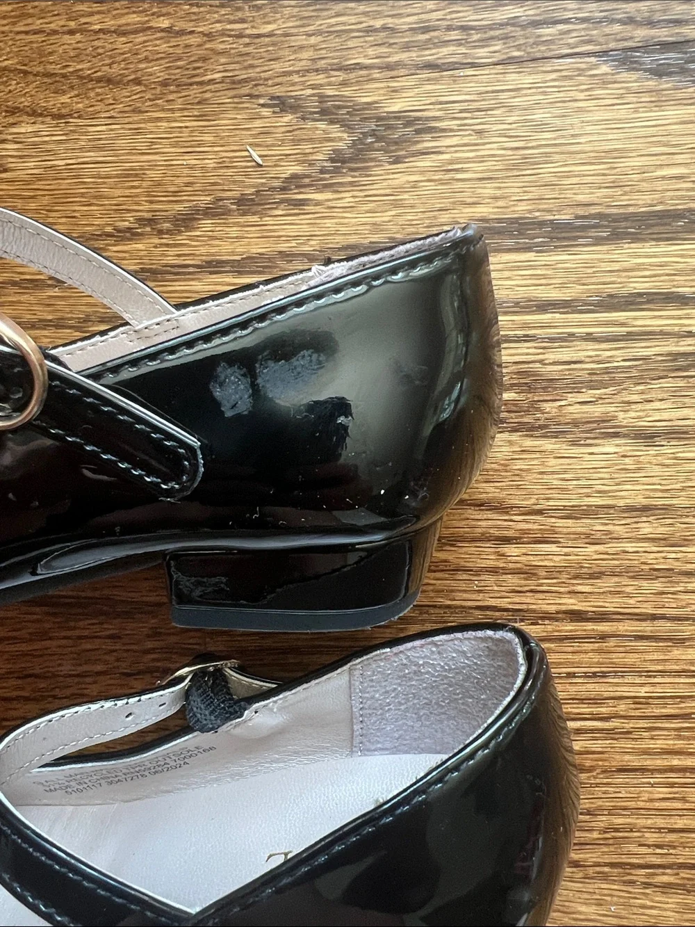 The Children’s Place Black Patent Mary Jane Dress Shoes with Bow